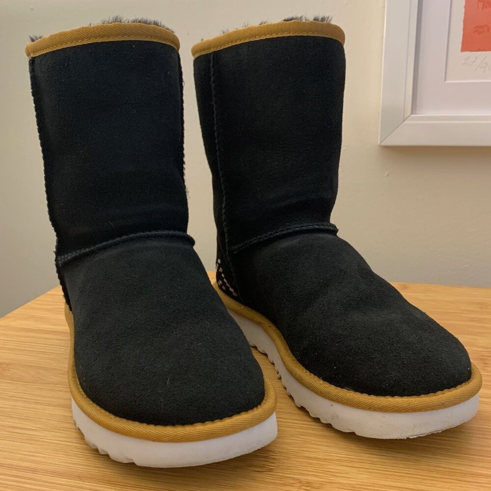 Ugg Classic Short Rustic Weave Boot - image 2